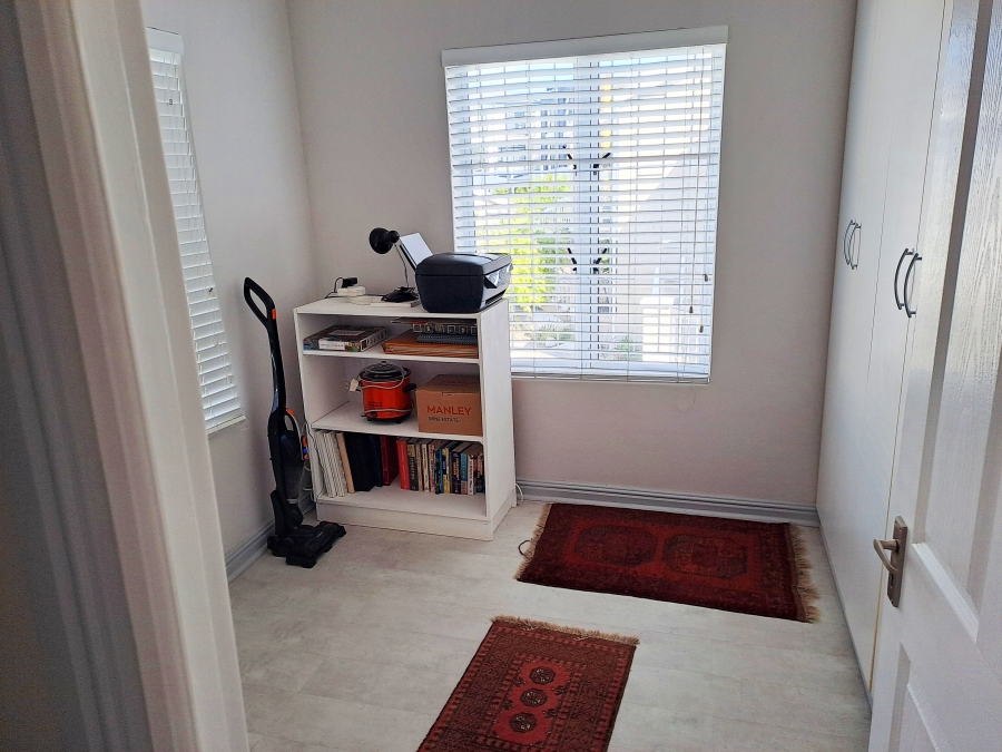 To Let 3 Bedroom Property for Rent in The Village Western Cape